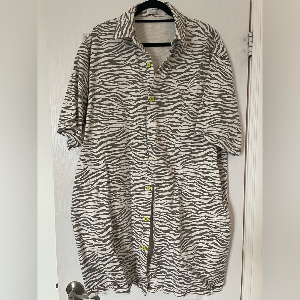 The Cult Classic!!! Red Sky Shop button down zebra print dress - O/S